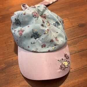 Disney hat - belle theme - used